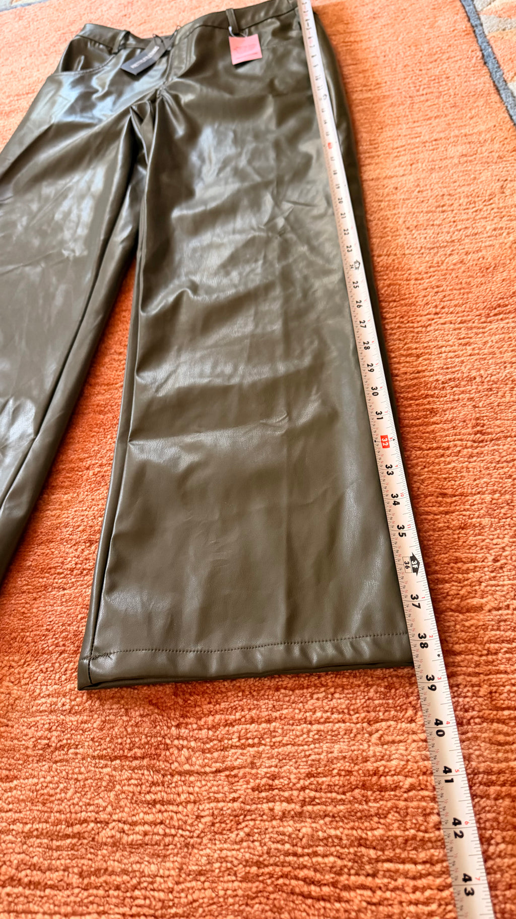 PrettyLittleThing Petite Faux Leather
Wide Leg Pants US 4