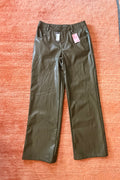 PrettyLittleThing Petite Faux Leather
Wide Leg Pants US 4