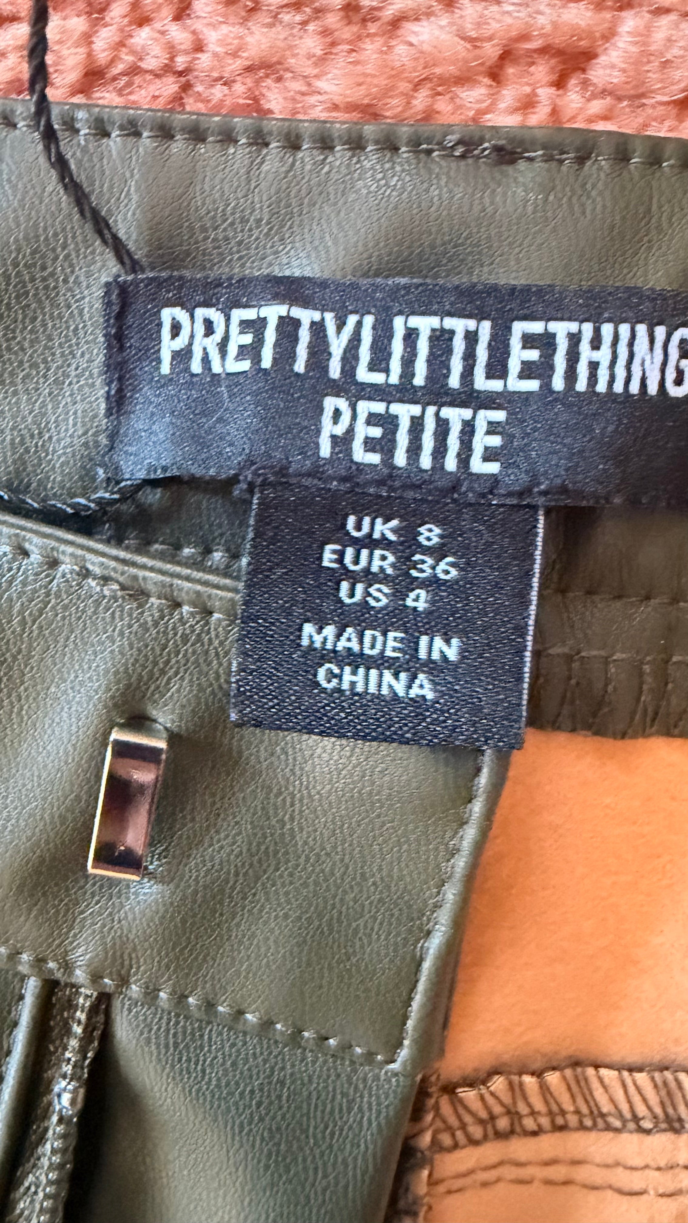 PrettyLittleThing Petite Faux Leather
Wide Leg Pants US 4