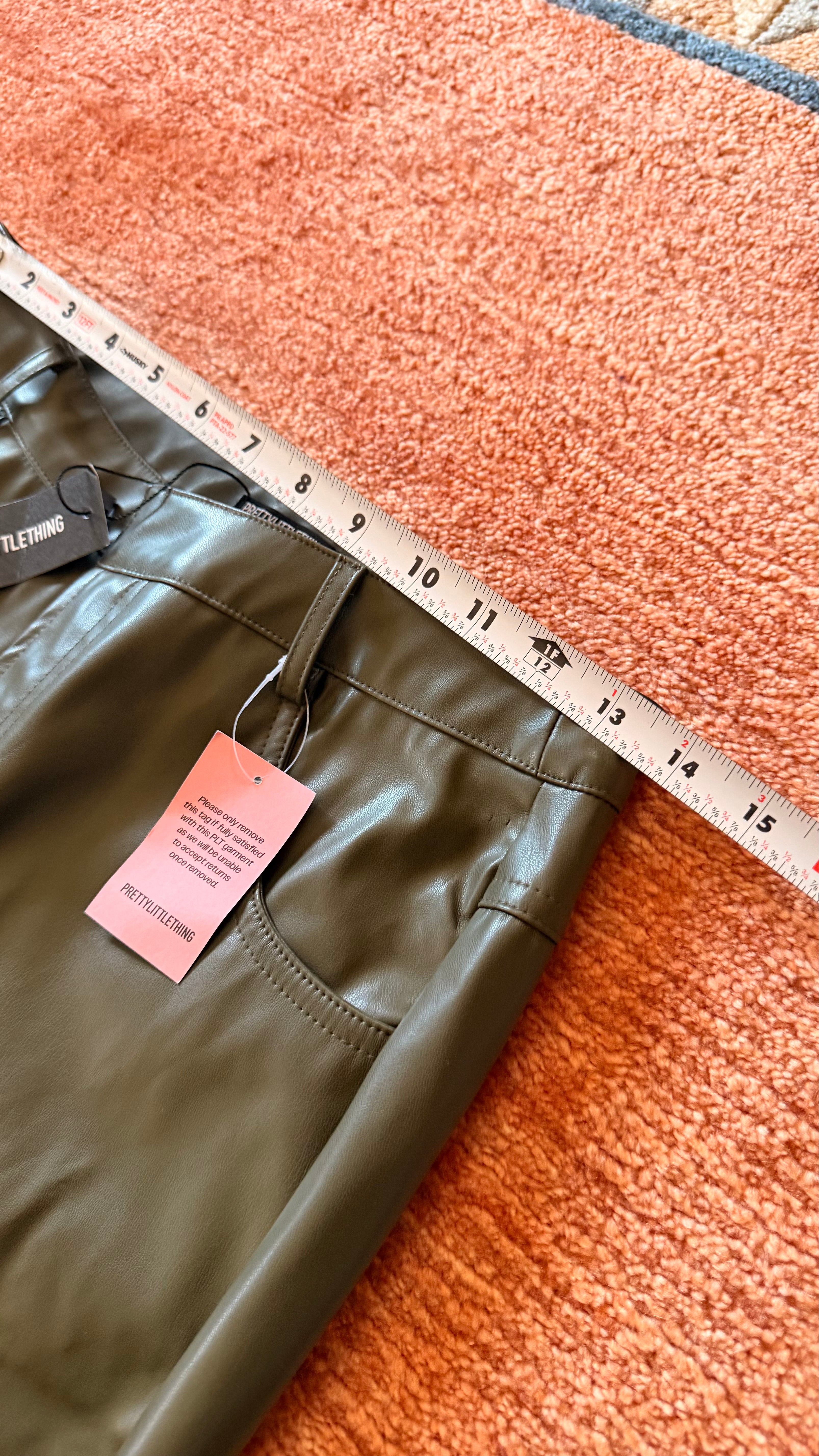 PrettyLittleThing Petite Faux Leather
Wide Leg Pants US 4